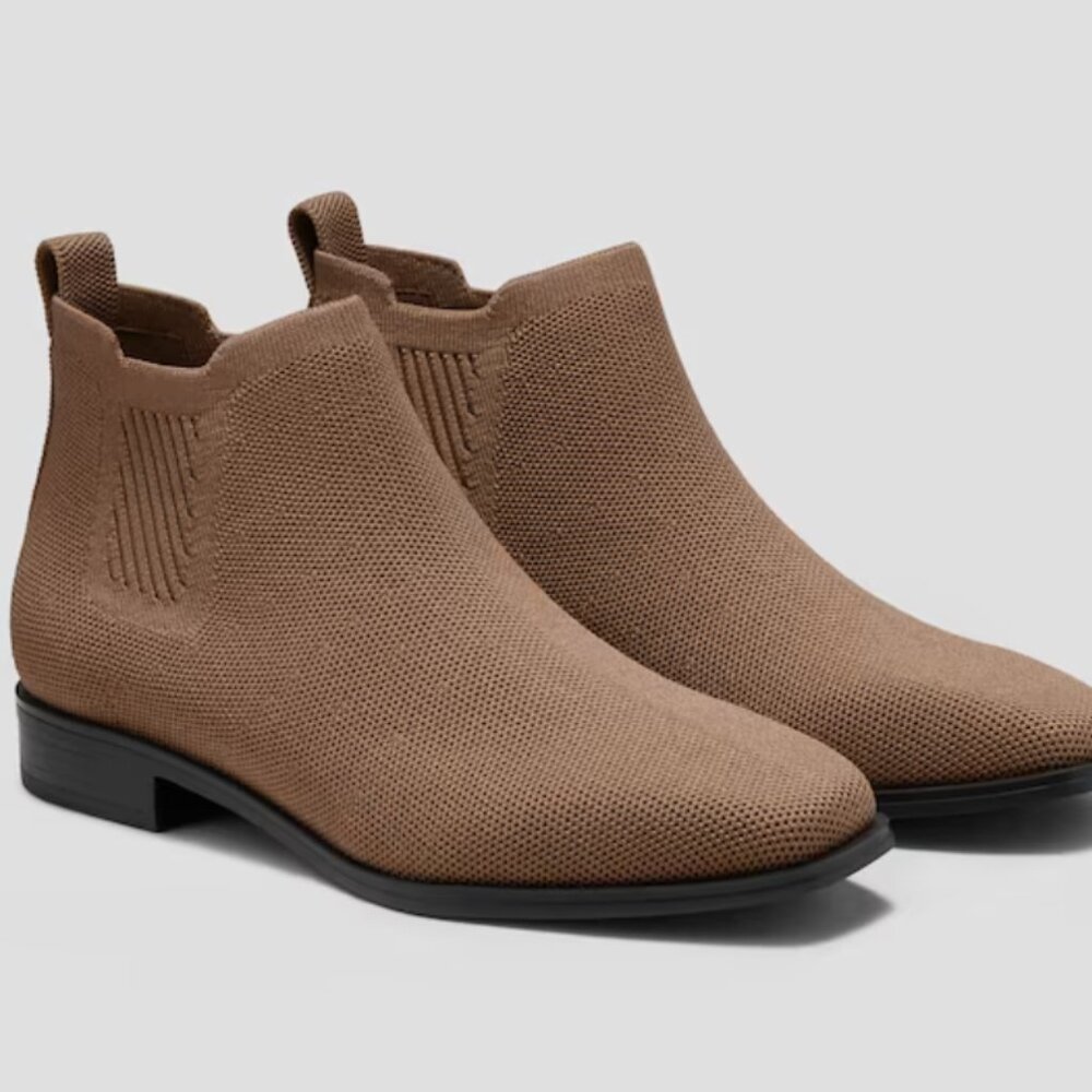 Knit Chelsea Ankle Booties in Taupe